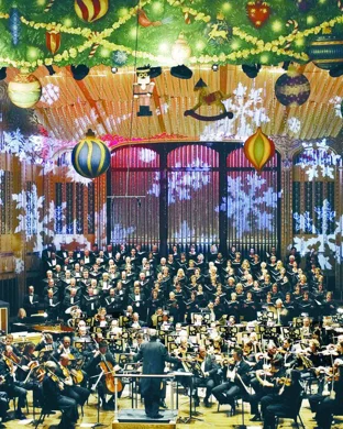 Live concert by The Holidays are for Phamaly: Phamaly Theatre Company & The Colorado Symphony - Sensory Inclusive