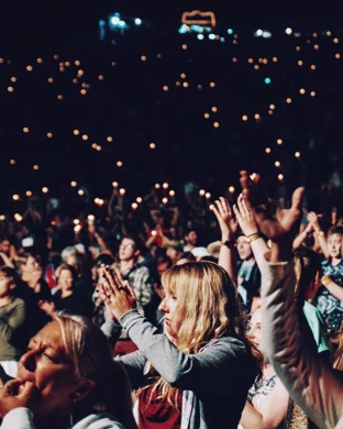 Live concert by Flipturn